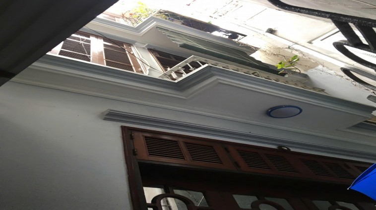 Cho thuê nhà Nguyễn Trãi , Thanh Xuân, 35m X 5 tầng, 4 ngủ + 4 WC 13 Triệu